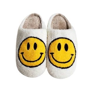 Soft and Cozy Lounge Retro Fashion Preppy Yellow Slippers